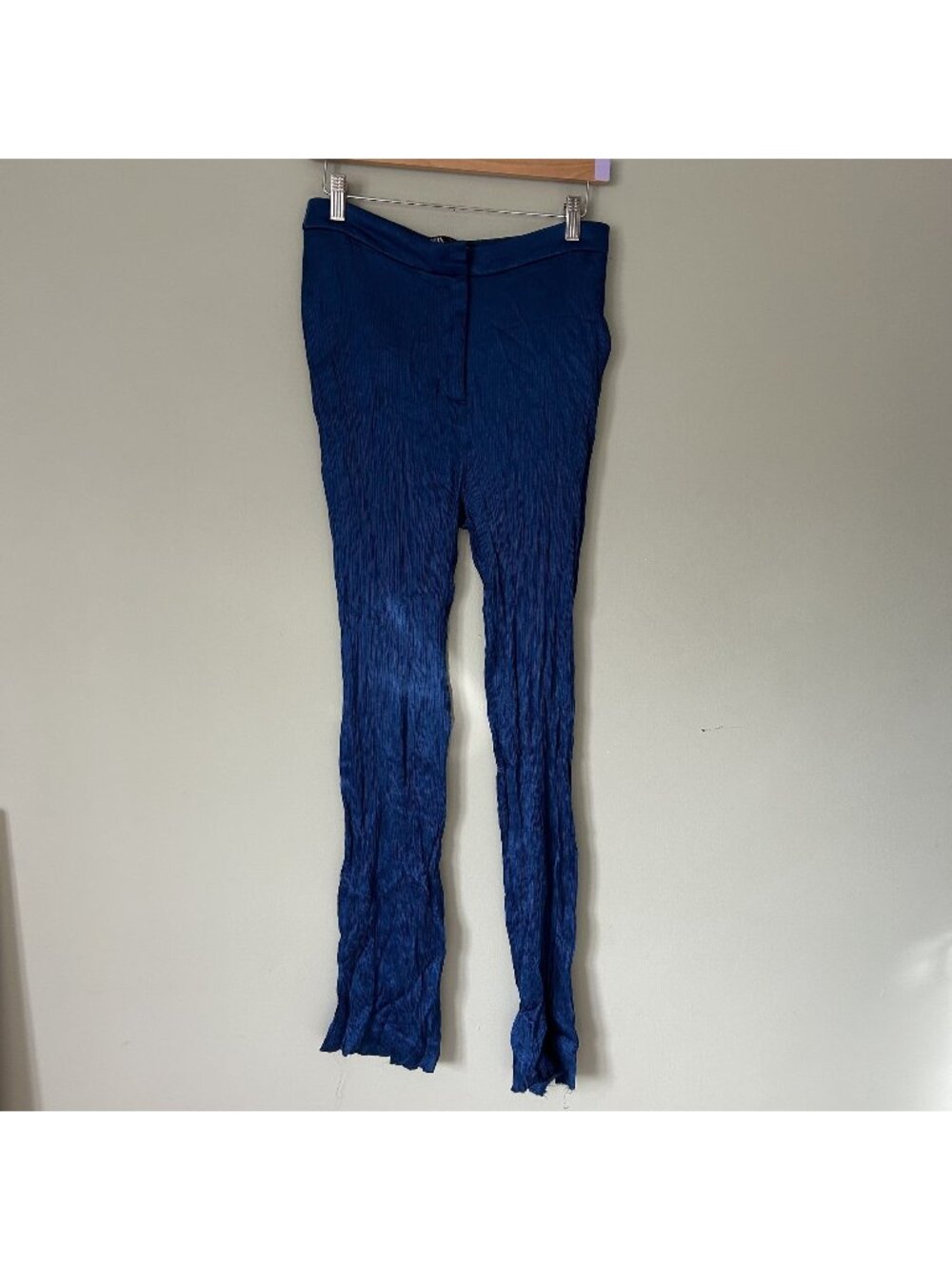 Zara Blue Satin Effect Blogger's Favorite Trouser Pants Women's Size Medium M